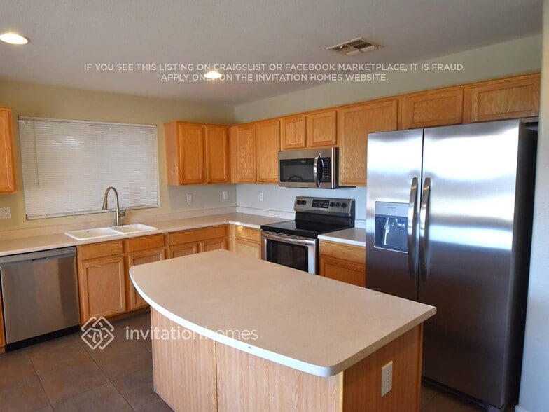 Building Photo - 3544 N Tirol Cir