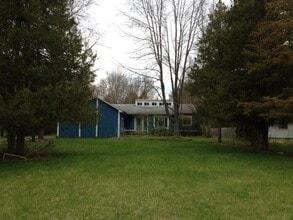 Building Photo - COMING SOON!! SPACIOUS RANCH HOUSE ON ONE ACRE W/ATTACHED GARAGE