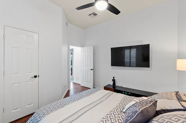 Building Photo - 26119 Savory Springs Ln