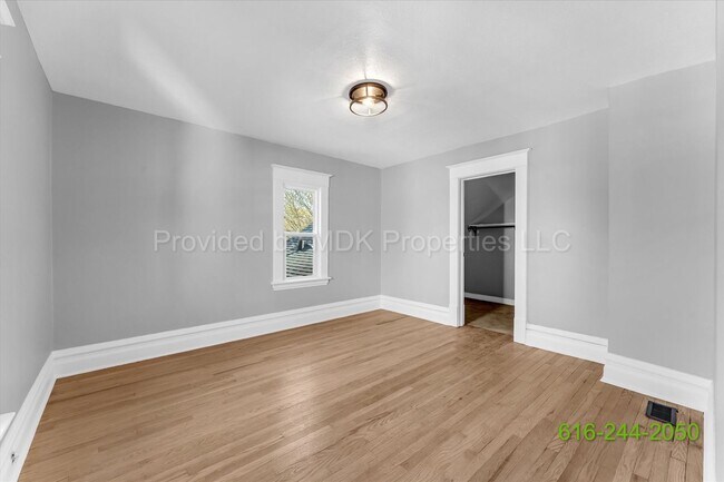 Building Photo - STUNNING REMODEL!!! Extremely Spacious 3 Bedroom (Extra Room) Home!! SECTION 8 APPROVED! (Handica...