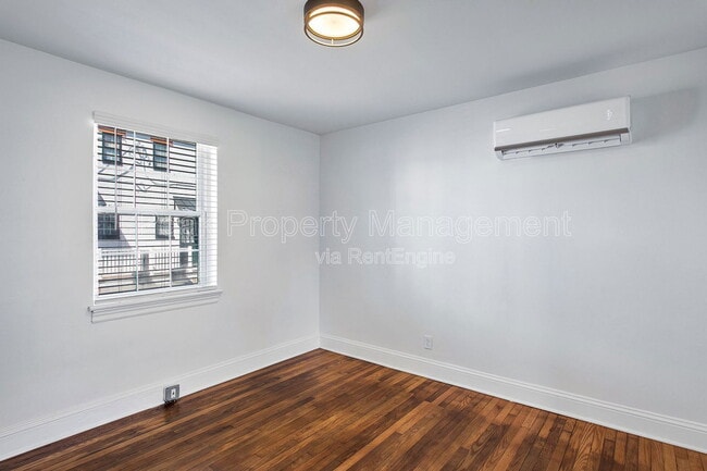 Building Photo - 108 Cox Ln