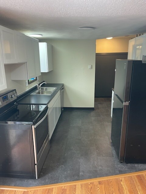 Building Photo - 2309 Mahogany Cir