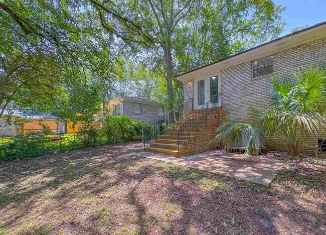 Building Photo - 1726 Hartsfield Rd