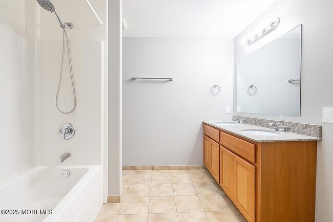 Building Photo - 268 NJ-36