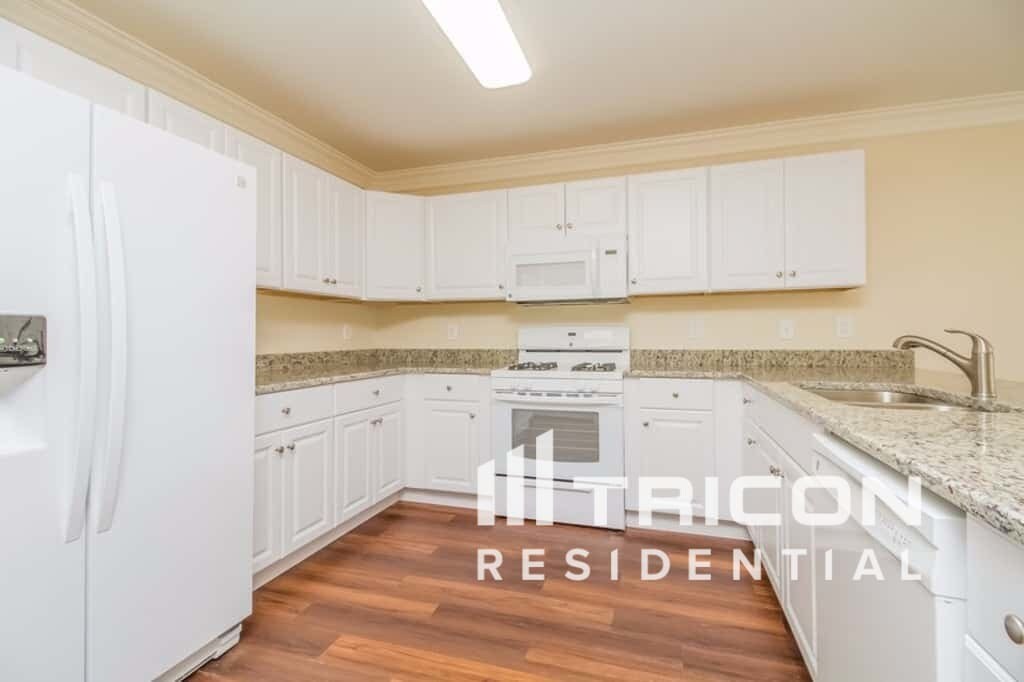 Building Photo - 2008 Prescott Way