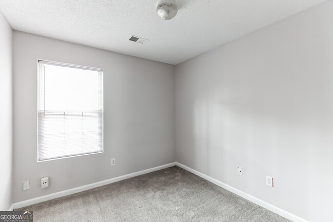 Building Photo - 3690 Brookwood Blvd