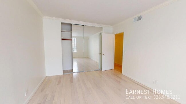 Building Photo - 1745 Camino Palmero St