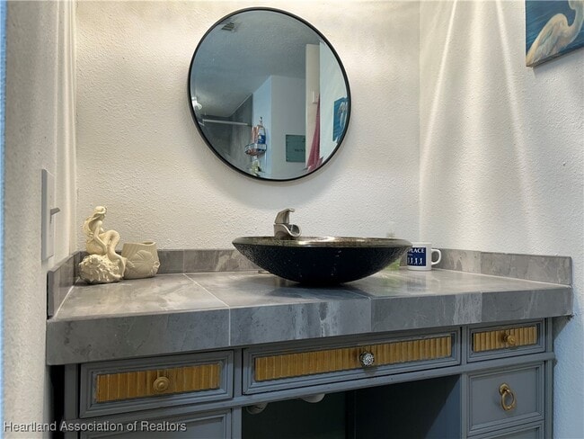 Building Photo - 5740 Matanzas Dr