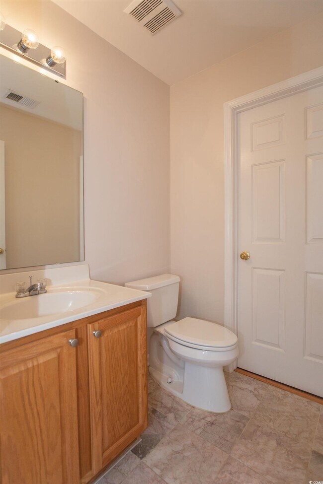Building Photo - 2424 Hayseed Way