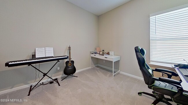 Building Photo - 10887 Ventnor Ave