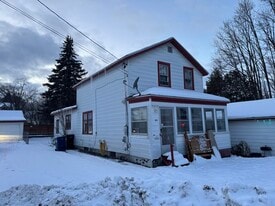 Building Photo - 109 Crysler St