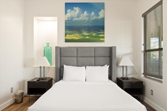 Building Photo - 6708 E Calle de Las Estrellas Rd