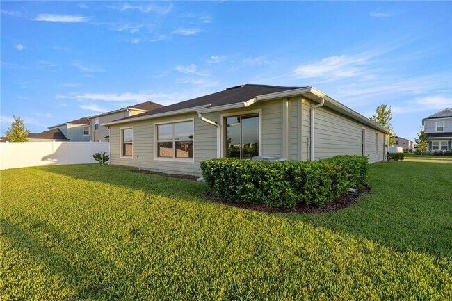 Building Photo - 9261 SW 58th Cir