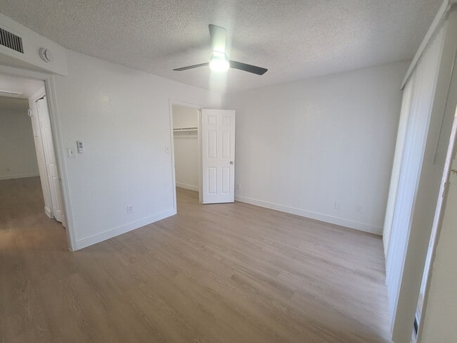 Building Photo - 4532 E Caballero Cir