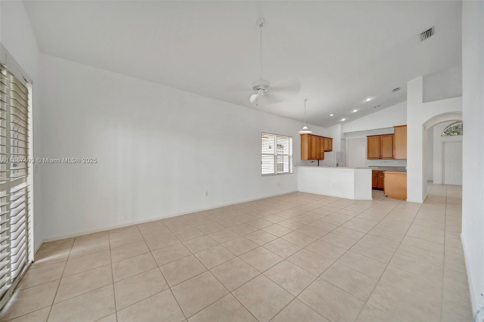 Building Photo - 7314 NW 19th Ct