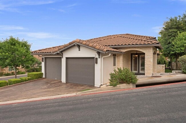 Building Photo - 13708 Golden Wave Loop