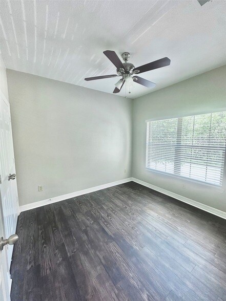Building Photo - 61 Woodland Hills Dr