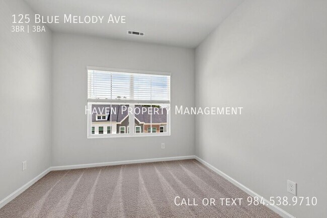Building Photo - 125 Blue Melody Ave