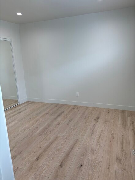 Building Photo - 722 Coronel St