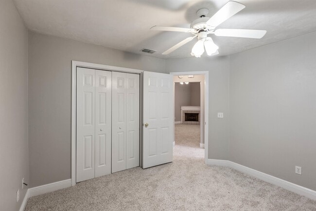 Building Photo - 7103 Shady Grove Way