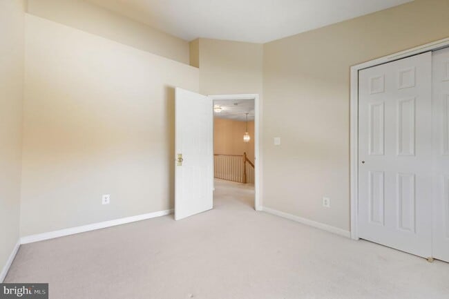 Building Photo - 21369 Sawyer Square