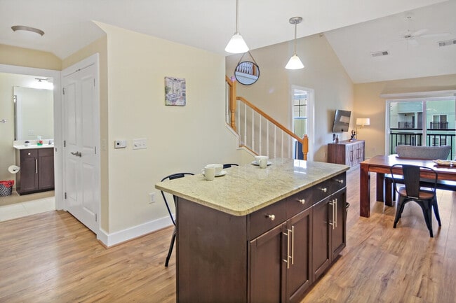 Building Photo - 599 John Carlyle St