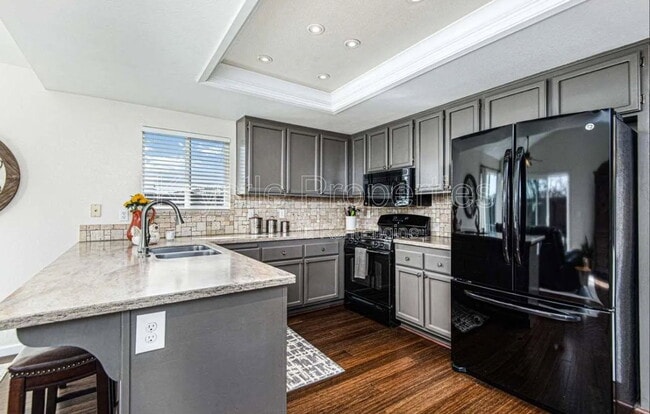 Building Photo - 217 Foulkstone Way