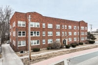 Building Photo - 3607 Ingersoll Ave