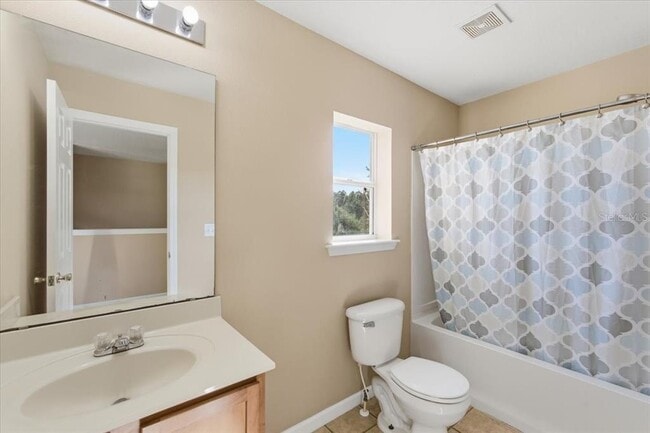 Building Photo - 29 Louisville Dr