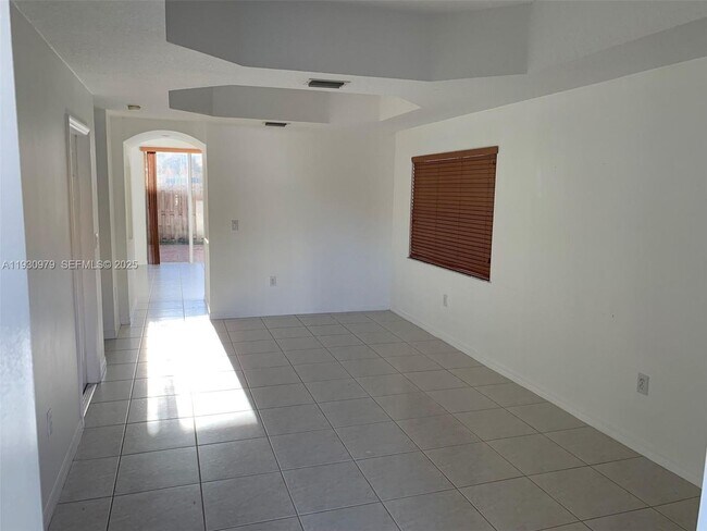 Building Photo - 3150 SW 152nd Pl
