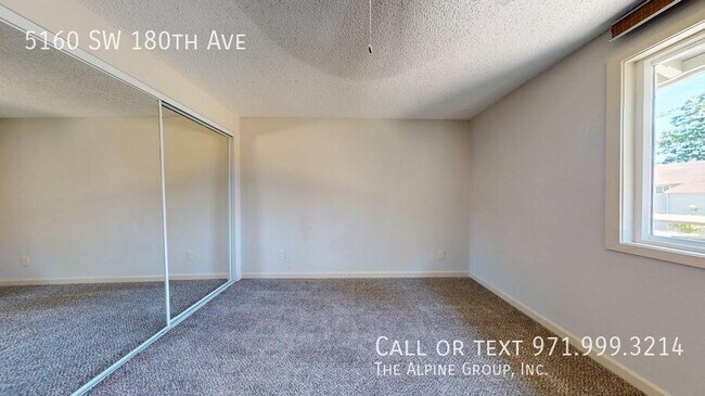 Building Photo - 5160 SW 180th Ave