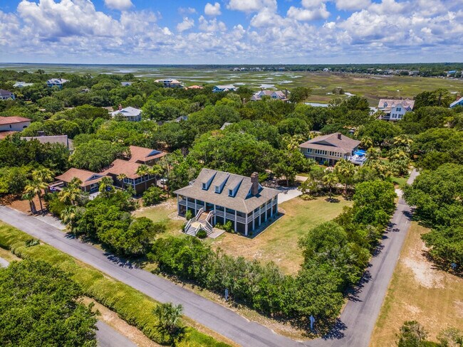 Building Photo - 256 Pioneer Loop