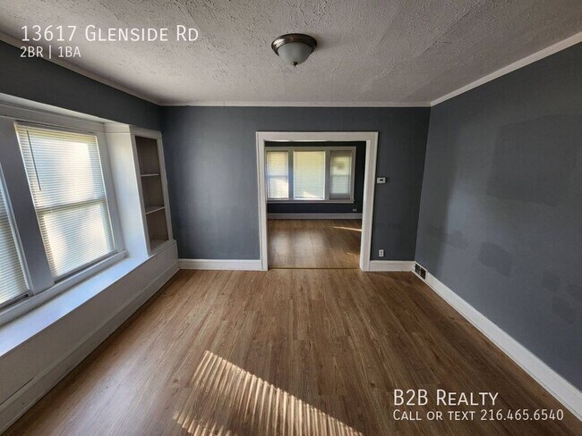 Building Photo - 13617 Glenside Rd