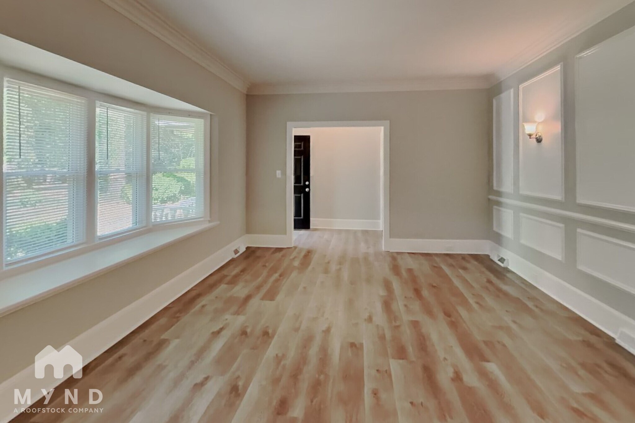 Building Photo - 127 Forest Hills Dr