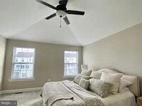 Building Photo - 154 Woodwinds Dr
