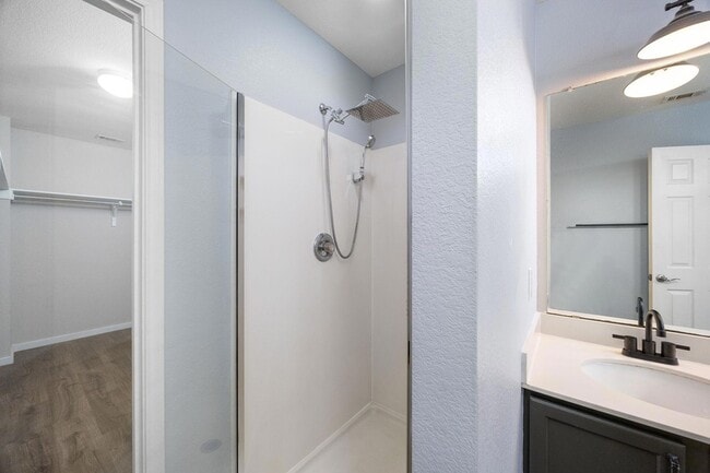 Building Photo - 8909 Winter Haven Rd