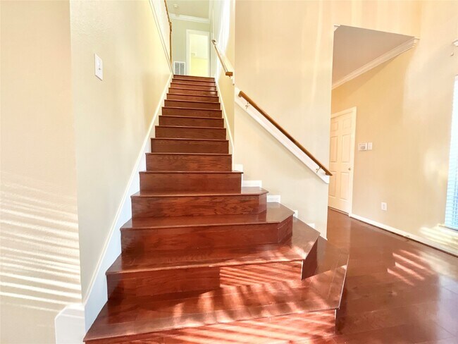 Building Photo - 17607 W Copper Lakes Dr