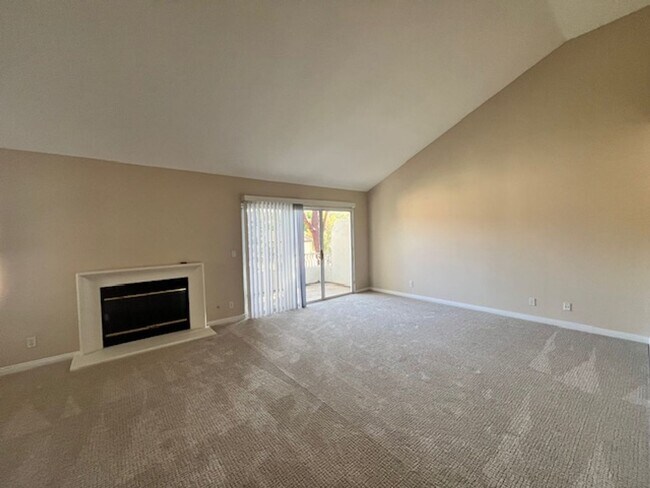 Building Photo - Brand New Irvine Remodel - Turtle Rock Stunner!