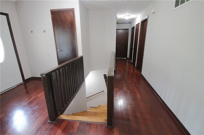 Building Photo - 3310 Chastain Crossing NW
