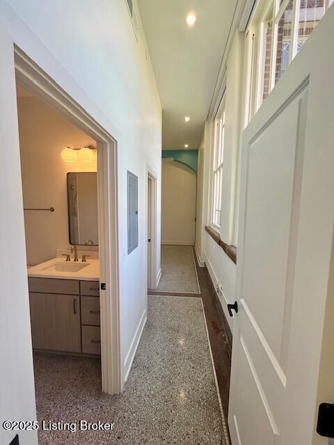 Building Photo - 1810 Sils Ave