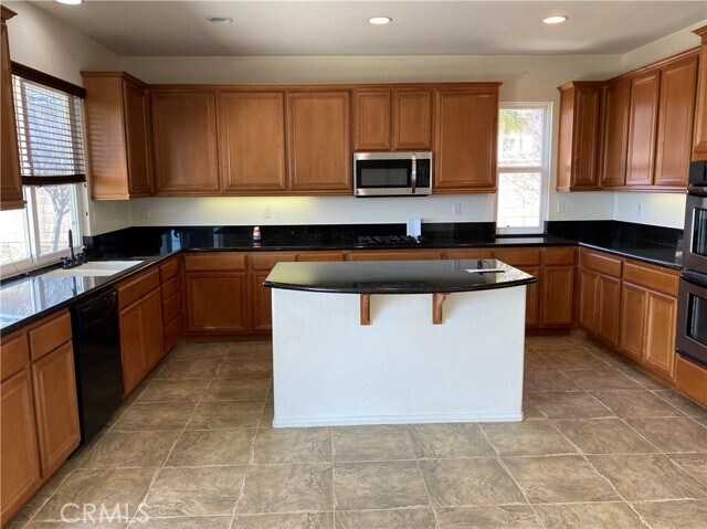 Building Photo - 5505 Sunset Ridge Dr