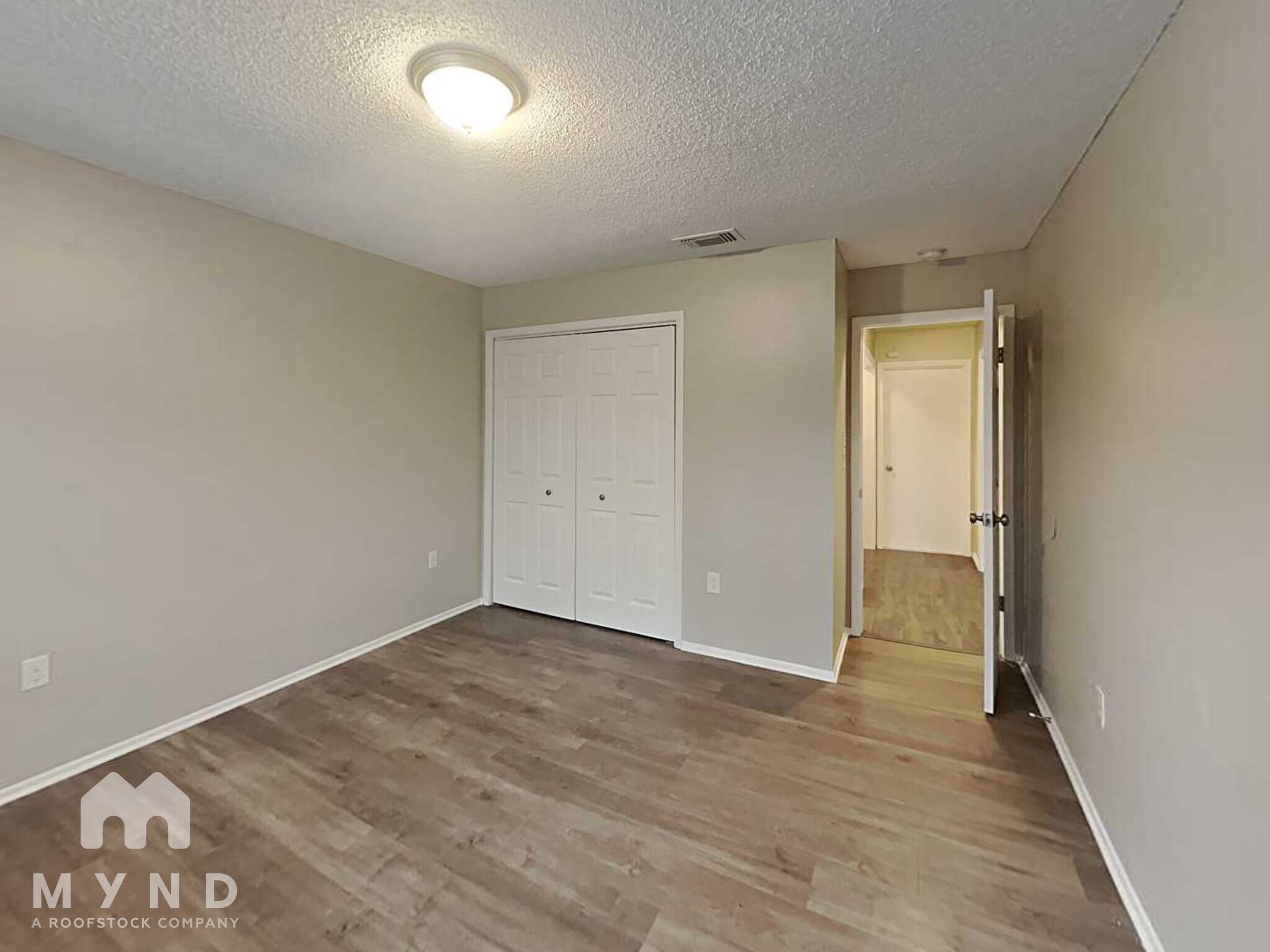 Building Photo - 8610 Sagewood Dr