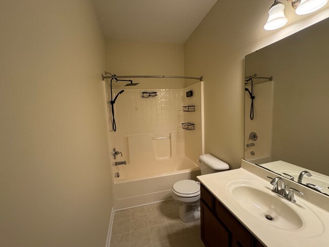 Building Photo - 3 Bed | 2.5 Bath Cary Townhome