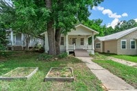 Building Photo - 840 Fairview St