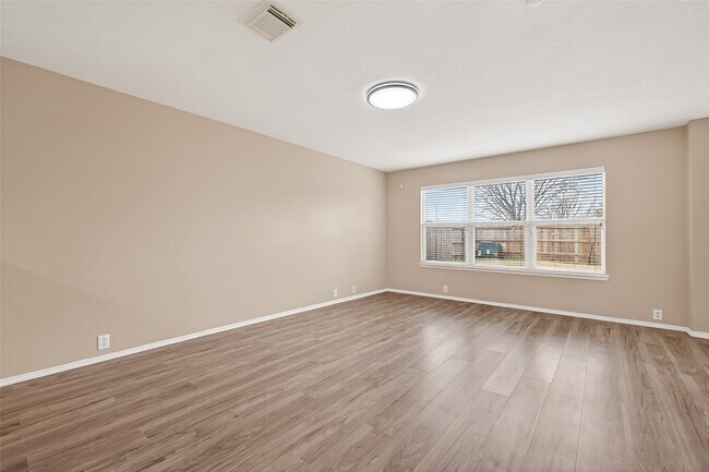 Building Photo - 15007 Sugar Sands Dr