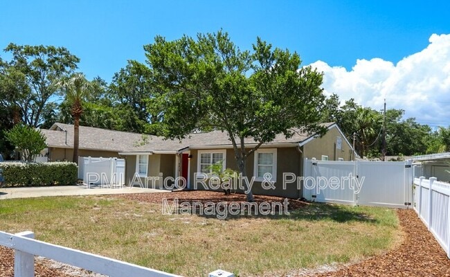 Building Photo - 4419 W Euclid Ave