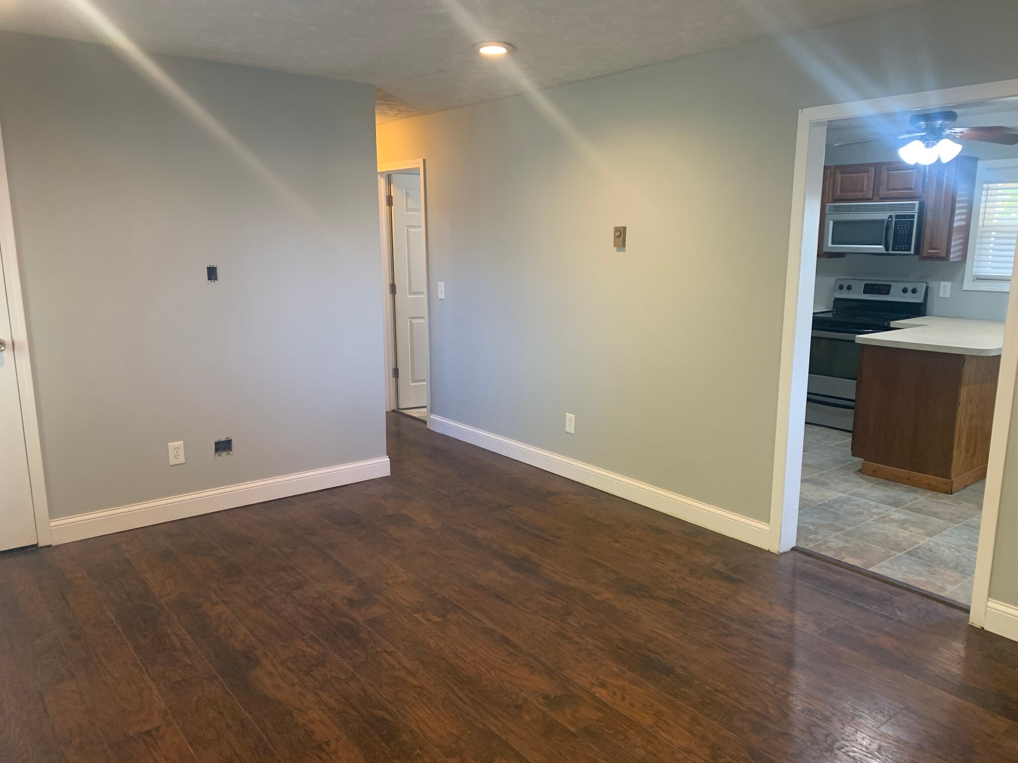 Building Photo - 2265 Cardinal Ave