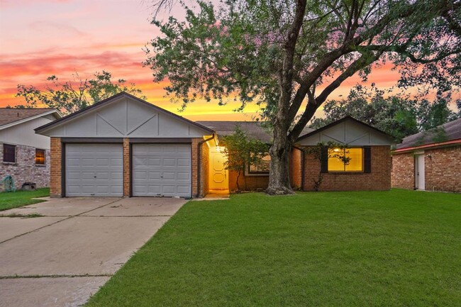 Primary Photo - 5322 Finsbury Field Dr
