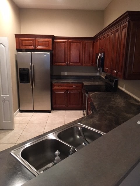 Building Photo - 2 Bed / 2 Bath Condo with 1-Car Garage in ...