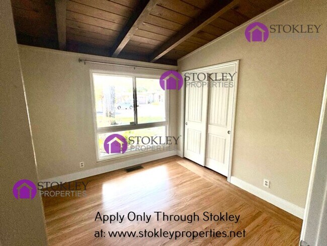 Building Photo - Stokley Properties Presents 1558 1St. Ave....